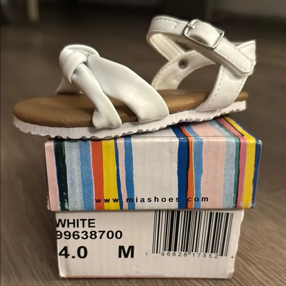 Mini Mia White Sandals Baby Size 4M